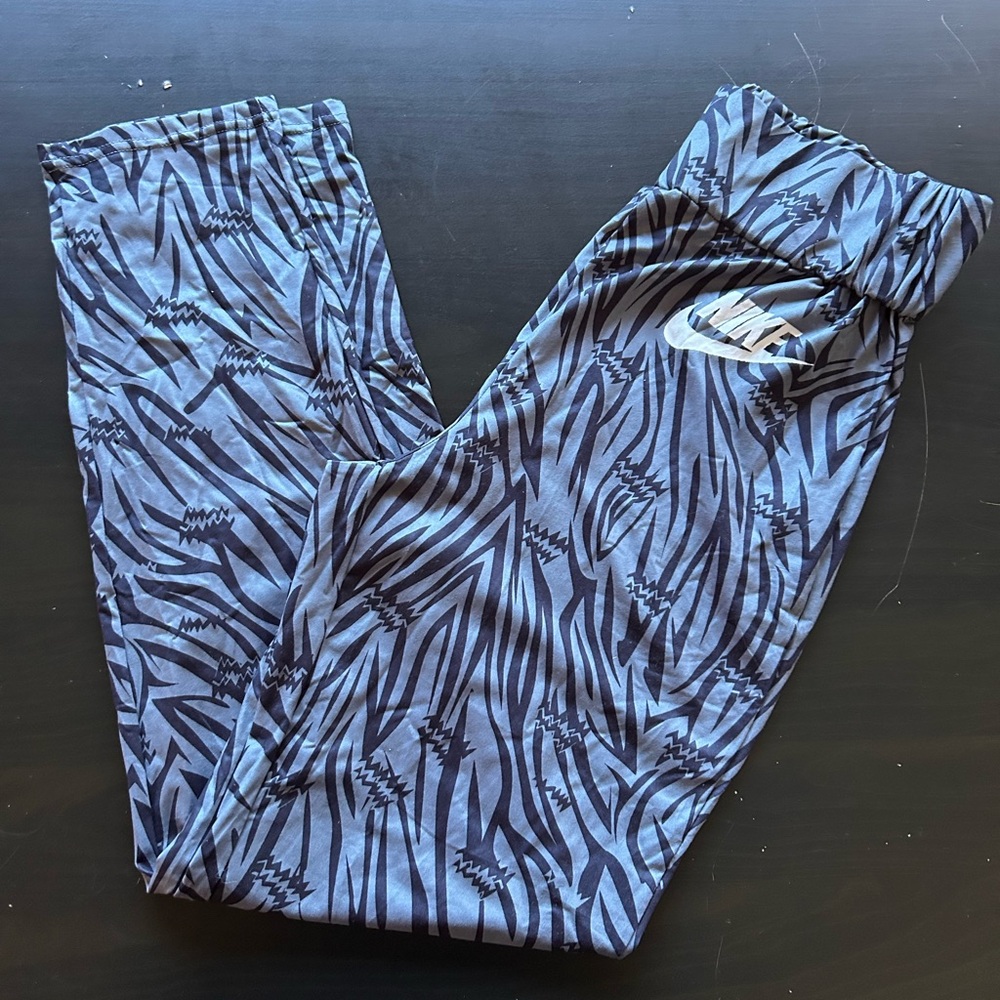 Zebra Print Joggers w/ cropped top - Black and Gray